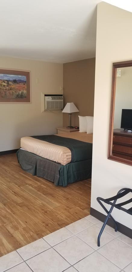 Lake Powell Canyon Inn Page Kültér fotó