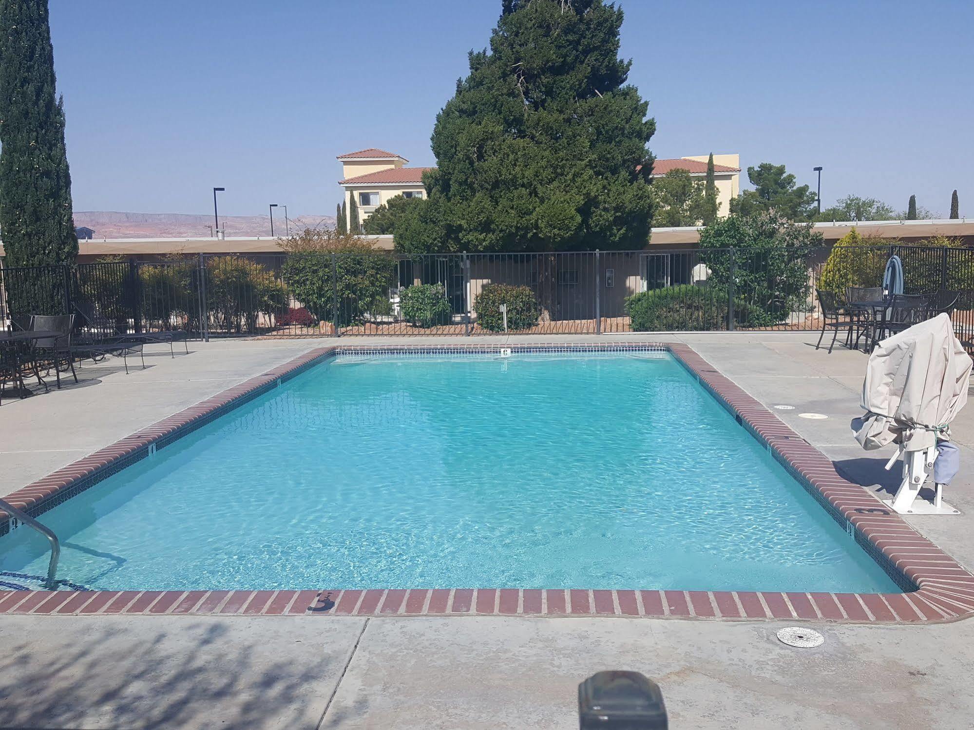 Lake Powell Canyon Inn Page Kültér fotó