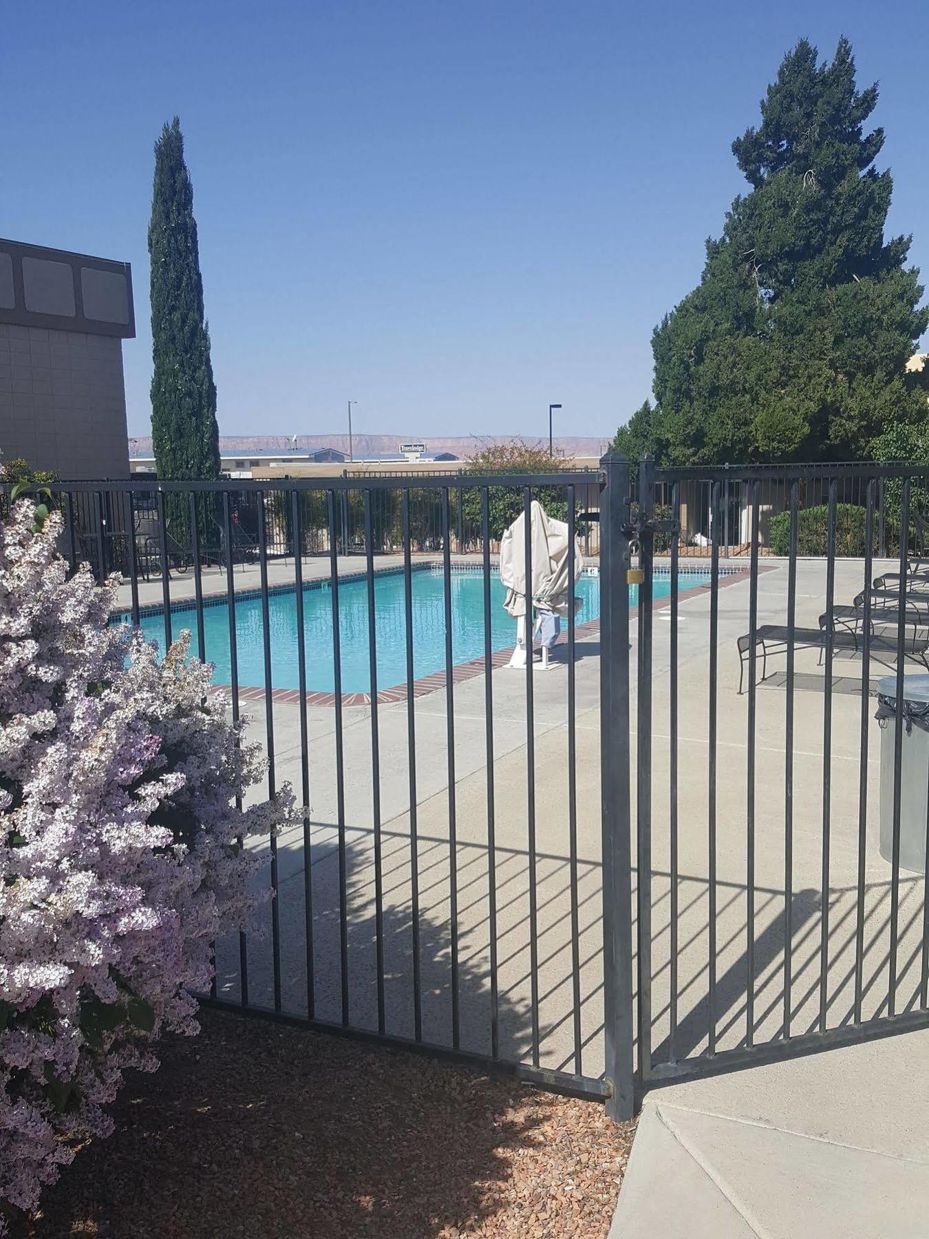 Lake Powell Canyon Inn Page Kültér fotó